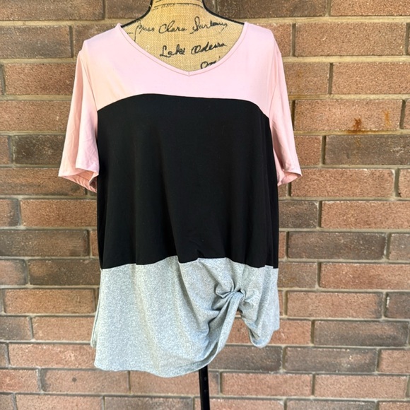 SHEIN Tops - Shien Curve Colorblock Pink, Black, and Gray Women's Top Size 1XL